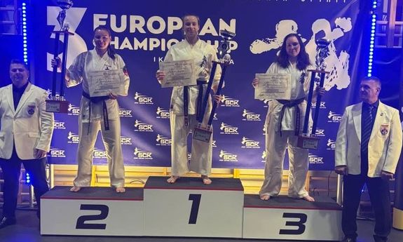 Katowicka policjantka ponownie na podium Mistrzostw Europy Karate Kyokushin. Tym razem sięgnęła po złoto!