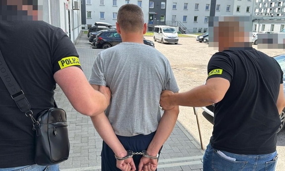 Dwóch braci tymczasowo aresztowanych za rozbój z użyciem noża
