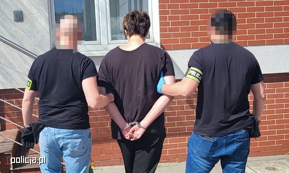 Podejrzany o oszustwo metodą „na pracownika banku” zatrzymany przez kryminalnych z Sępólna Krajeńskiego