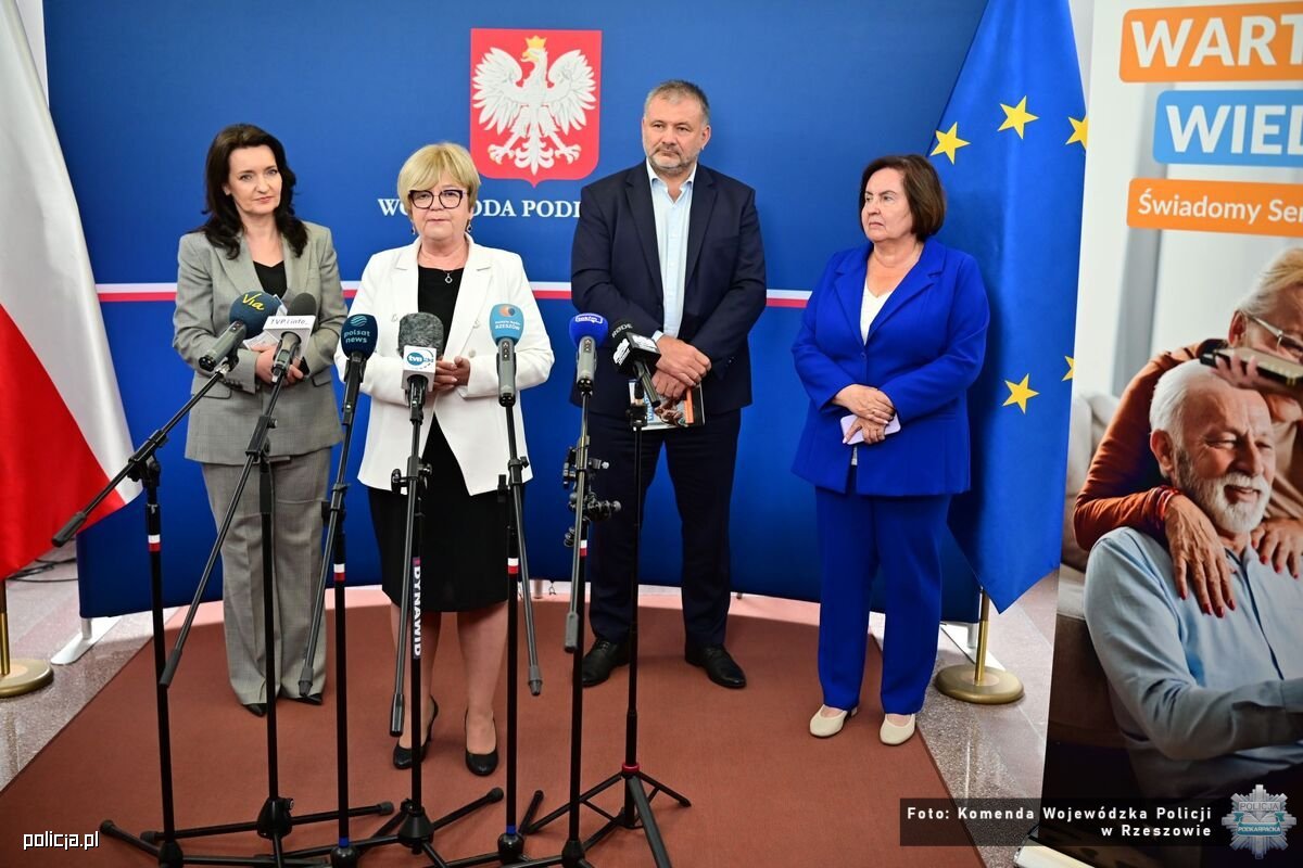 Aktualności Inauguracja programu „Świadomy Senior - Bezpieczny Senior” na Podkarpaciu