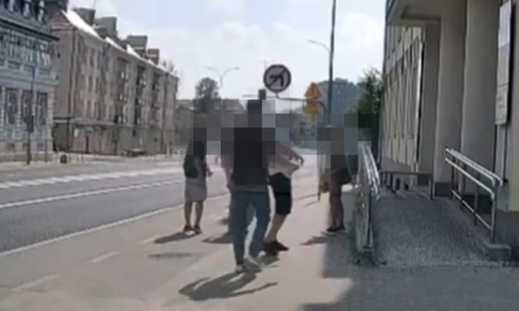 Po służbie zatrzymał na gorącym uczynku sprawcę usiłowania rozboju