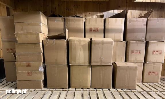 Nielegalne papierosy warte ponad 3,7 miliona złotych zabezpieczone przez przasnyskich kryminalnych