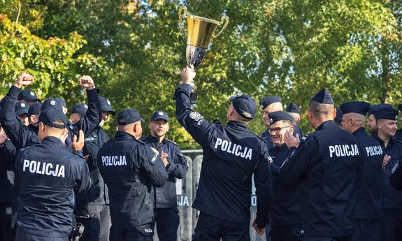 Podlascy policjanci z Oddziału Prewencji Policji w Białymstoku najlepsi w kraju. Złoto w V Ogólnopolskich Zawodach w Słupsku