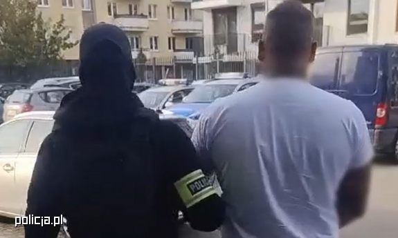 Liczne zarzuty dla 42-latka za narkotykowy proceder