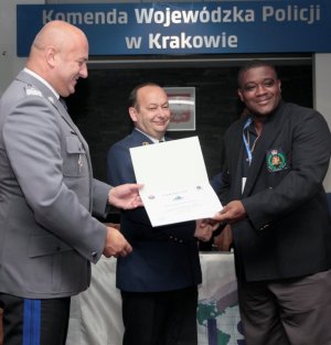 Mistrzostwa Świata Służb Mundurowych w Halowej Piłce Nożnej WISPA 2015 dobiegły do półfinałów