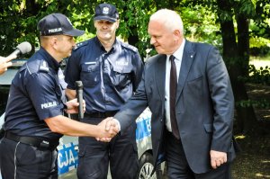Festyn dla dzieci i przekazanie łodzi lubuskim policjantom