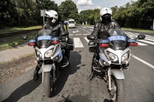 patrol motocyklowy czuwa nad bezpieczeństwem na drodze