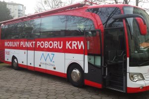 Autobus - mobilny punkt poboru krwi