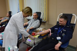 zbiórka krwi w KWP w Poznaniu