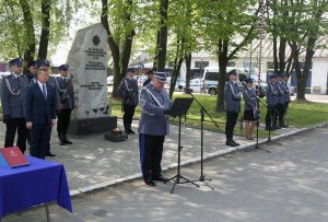 Uroczysty apel i ślubowanie nowo przyjętych policjantów garnizonu małopolskiego