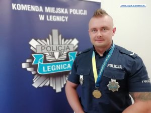 Policjant z legnickiej drogówki złotym medalistą