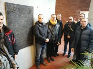 członkowie węgierskiej delegacji podczas wizyty w Szkole Policji w Katowicach