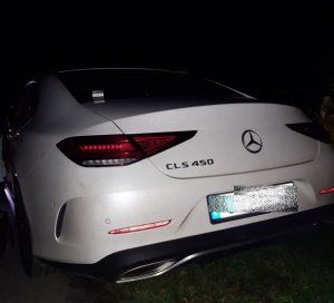 skradziony samochód marki Mercedes Benz