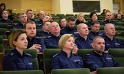 Policjanci uczestnicy warsztatów eksperckich na auli WSPiA