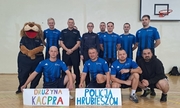 drużyna policjantów z Hrubieszowa pozuje do zdjęcia
