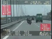Brawurowa jazda motocyklistów