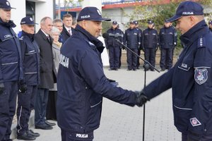 KWP przekazuje klucze Kierownikowi Posterunku Policji w Iłowo-Osadzie