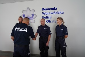 Policjanci podczas spotkania z Komendantem Wojewódzkim Policji w Olsztynie