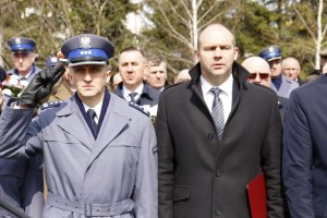 fot.: oddanie honorów przez Komendanta Wojewódzkiego Policji w Lublinie