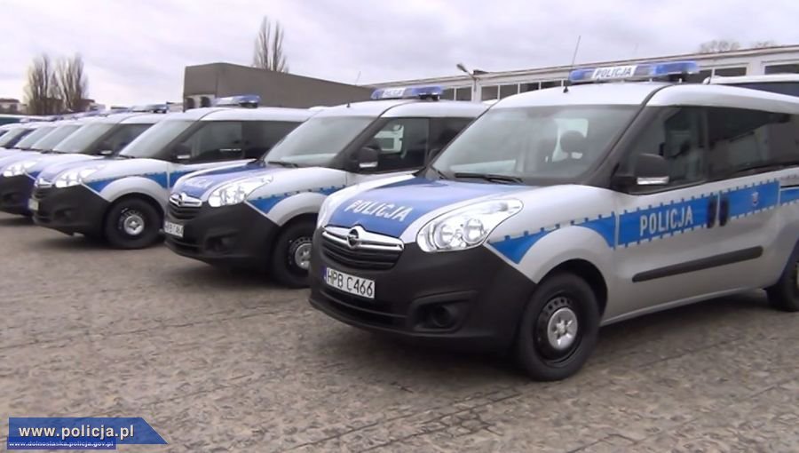 Nowe radiowozy dla dolnośląskich policjantów Aktualności