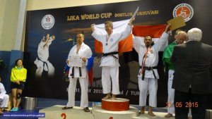 Wrocławski policjant na podium w Mistrzostwach Świata w Karate Shotokan