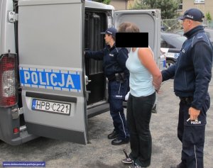 Zatrzymana za fałszywe alarmy bombowe w jaworskich bankach