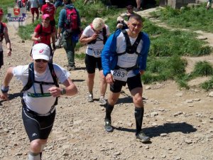 Jeden z policjantów podczas ultramaratonu