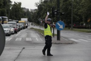 Kierowanie ruchem na skrzyżowaniu