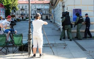 nagrywanie scen filmowych z udziałem antyterrorystów