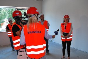 Dziennikarze z wizytą na budowie nowej komendy w Łańcucie