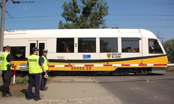 „Bezpieczny Przejazd” – wspólne działania SOK i Policji