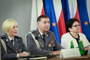 insp. Kornela Oblińska, gen. insp. Krzysztof Gajewski, minister Teresa Piotrowska