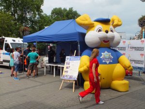 stoisko profilaktyczne policji