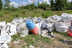 Policjanci ujawnili nielegalne wysypisko śmieci