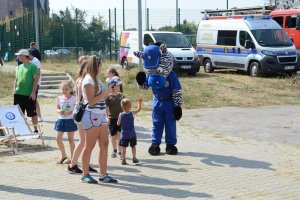 Festyn i nowe bezpieczne przejście dla pieszych w ramach programu „Stop wariatom drogowym” #6