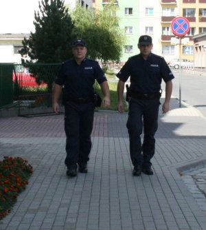 Policjanci, którzy uratowali życie kobiecie