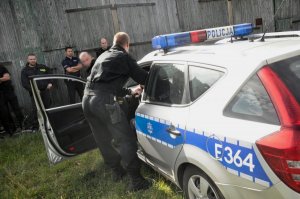 Policjanci podnoszą swoje umiejętności