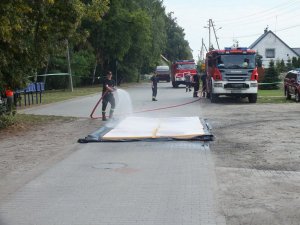 Wspólne ćwiczenia policjantów i lekarzy weterynarii