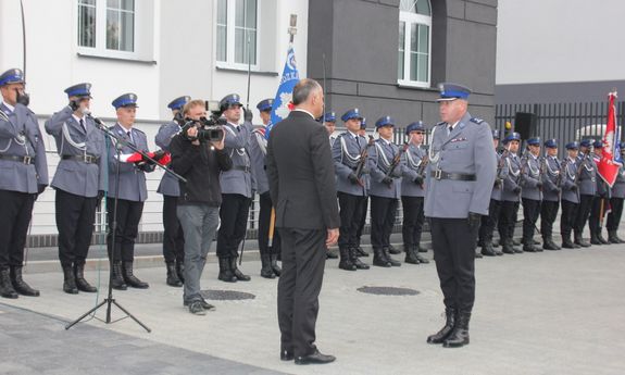 Otwarcie zmodernizowanej Komendy Powiatowej Policji w Aleksandrowie