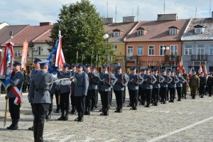 Wręczenie sztandaru KPP w Płońsku