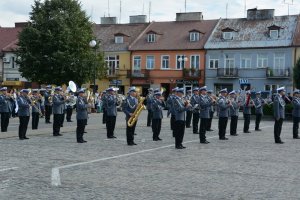 Wręczenie sztandaru KPP w Płońsku