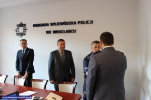 Dolnośląscy policjanci wyróżnieni za wyjaśnienie dwóch brutalnych, podwójnych morderstw i zatrzymanie sprawcy