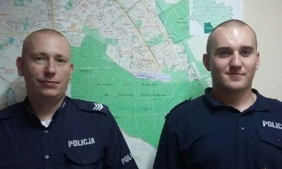 Policjanci, którzy uratowali niedoszłego samobójcę