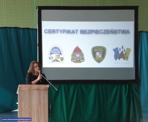 Uroczyste wręczenie „CERTYFIKATU BEZPIECZEŃSTWA” dwóm pierwszym wrocławskim szkołom