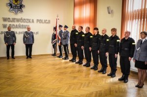 7 nowo przyjętych policjantów i 7 podkomisarzy #2