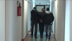 Przez 15 lat ukrywał się przed wymiarem sprawiedliwości i ... swoją najbliższą rodziną