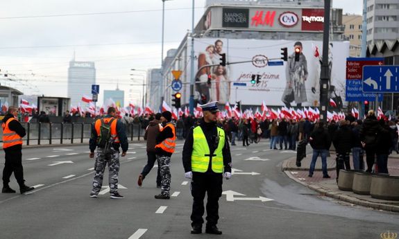 Bezpiecznie podczas obchodów Święta Niepodległości