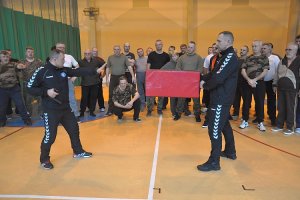 Funkcjonariusze Straży Leśnej podczas ćwiczeń w słupskiej Szkole Policji.