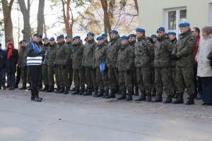 Narrator opowiada przebieg ćwiczeń