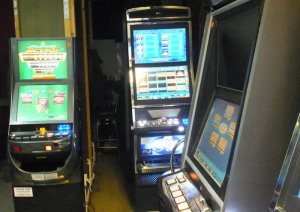 Zabezpieczone nielegalne automaty do gier o wartości prawie 100 tys. złotych #2